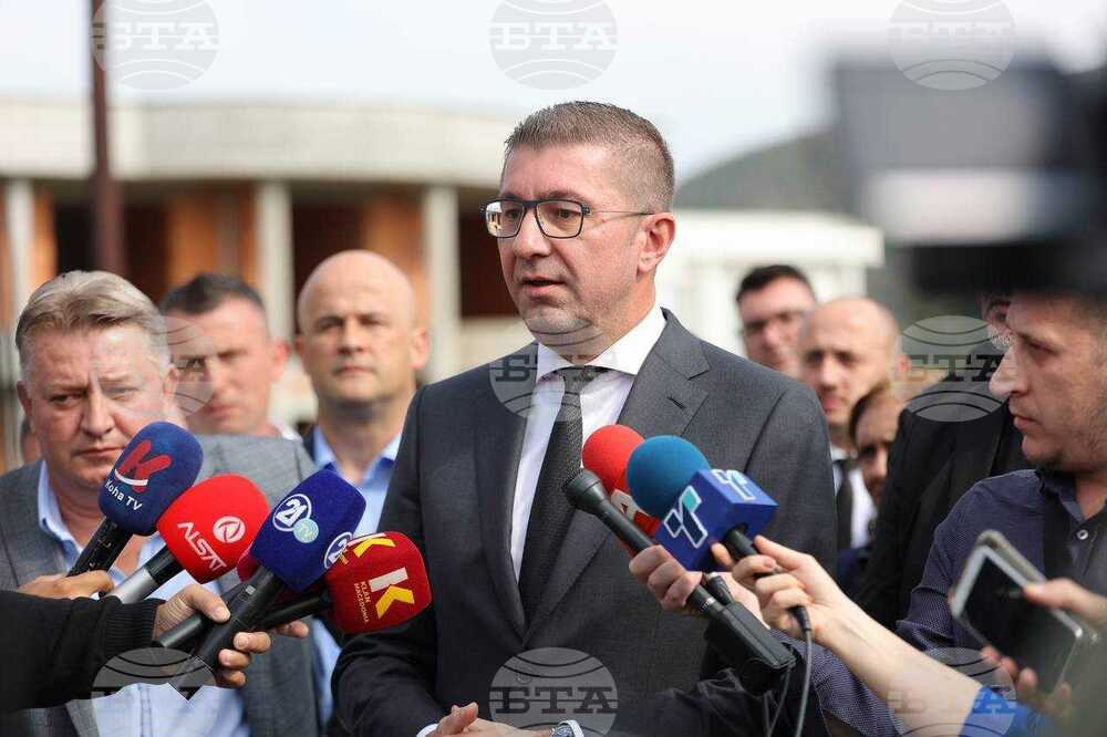 Мицкоски се отказа да пише писмо на европейските институции, остава на позицията си за промени в конституцията с отсрочено влизане в сила