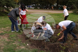 Кампания "Да! за живот!" - донорство - засаждане на рози