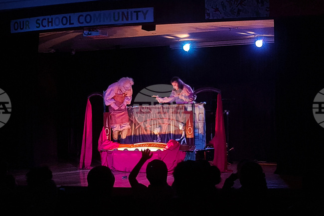 Турция - Анкара - „Златното ключе“ - куклен театър 