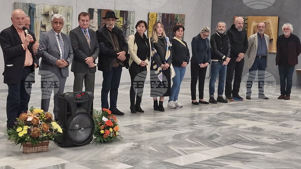 Художници от Шумен и Истанбул откриха съвместна изложба в Търговище