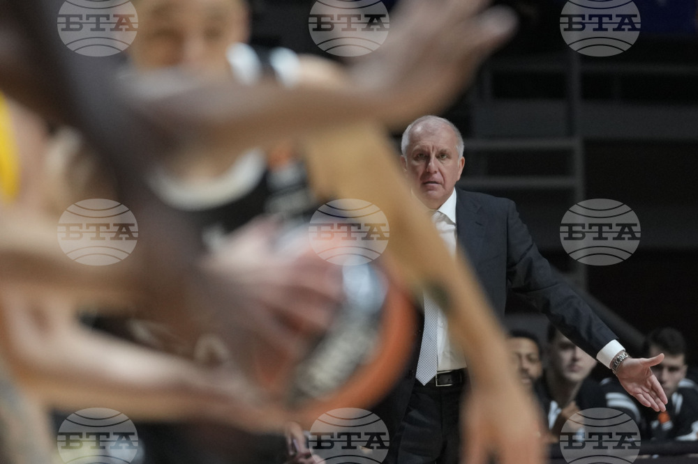 Раздялата с треньора Желко Обрадович предизвика спад в посещаемостта за баскетболния Партизан