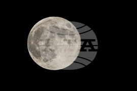 Бургас - пълнолуние - суперлуна