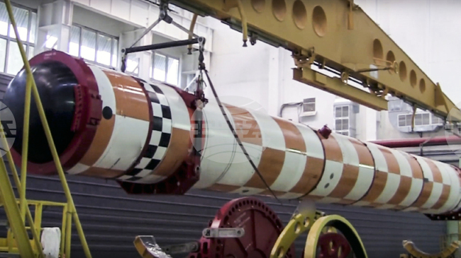 Руският президент Путин съобщи за успешно изпитание на подводното ядрено суперторпедо "Посейдон"