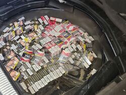 Снимка: Апелативна прокуратура – София  - обвиняем водач, превозвал цигари без български акцизен бандерол