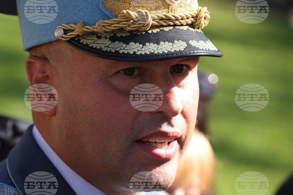 Ден на военния парашутист - отбелязване