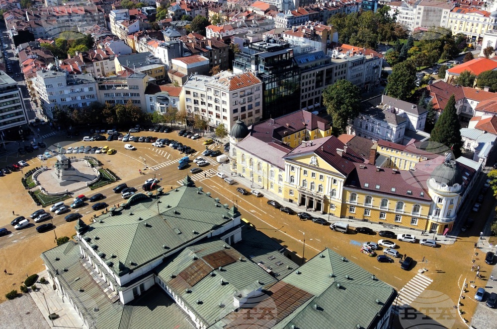 Най-важното в София не са сградите, улиците или историята, а хората, заявява кметът Терзиев по повод 146 години от обявяването на града за столица