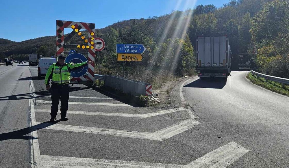 Ще има промяна в организацията на движение от днес до неделя през тунелите „Топли дол“ и „Правешки ханове“ на магистрала „Хемус"