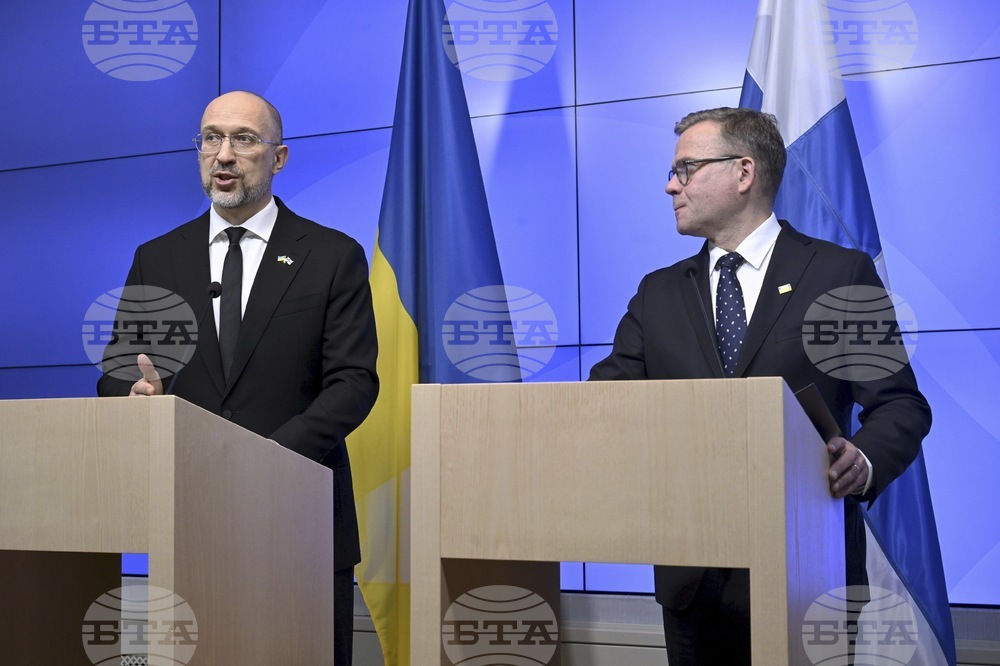 Украинският премиер Шмигал се срещна с финландския си колега в Киев