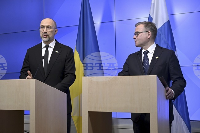 Украинският премиер Шмигал се срещна с финландския си колега в Киев