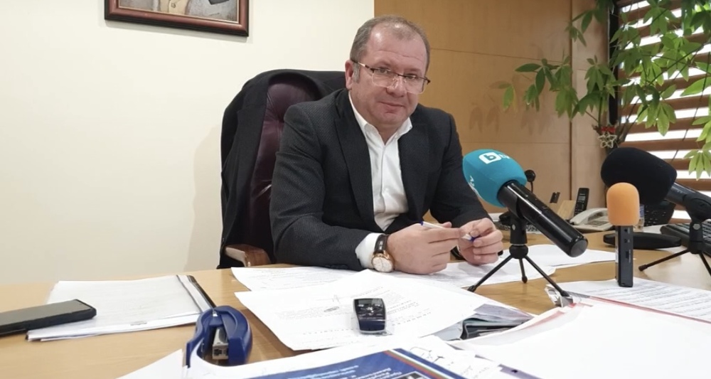 Общински съвет Благоевград: Извънреден брифинг на председателя на Общински съвет Благоевград Радослав Тасков