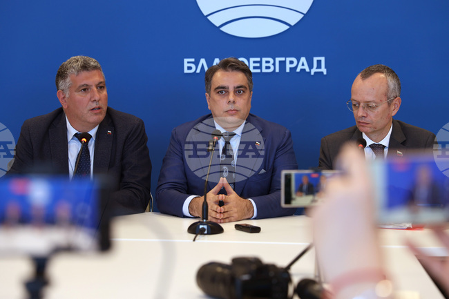 Национален пресклуб на БТА Благоевград - коалиция „Продължаваме промяната - Демократична България“ - пресконференция