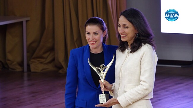 Радослава Недялкова от Милано, Италия, получи наградата „Българка на годината - Света Злата Мъгленска 2023“