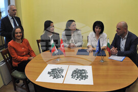 Бургас - митница - отнети монети - предаване