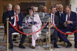 Лекар на годината - награди