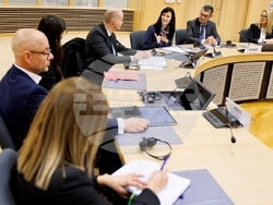 С Европейския институт по иновации и технологии създаваме единна европейска платформа за образователни курсове