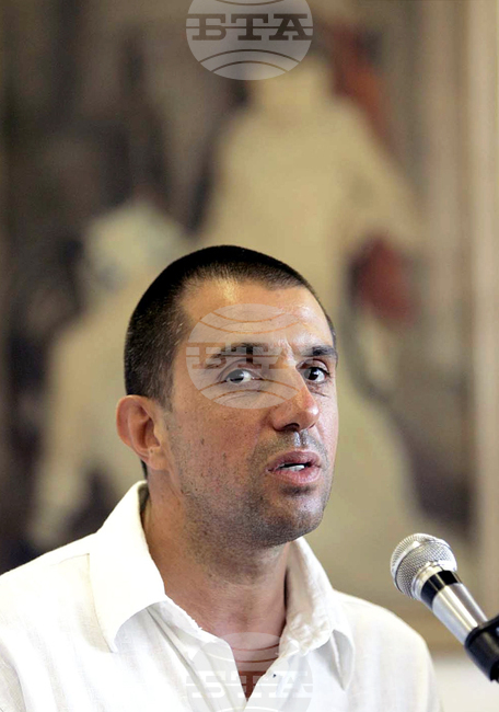 Доц. Юрий Дачев - драматург, сценарист, режисьор и театрален критик