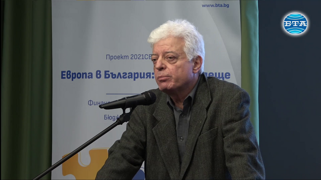  Бургас е пилотен в страната в стартирането на новите технологии в обществения транспорт, каза заместник-управителят на "Бургасбус"