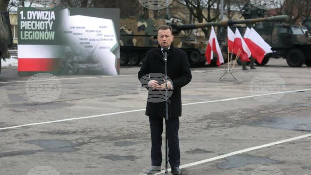 Полски министър заяви, че армията не е информирала правителството за падналата през декември на полска земя ракета