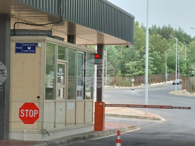 Преустановено е пропускането на товарни превозни средства на вход на ГКПП "Златарево", съобщават от "Гранична полиция"