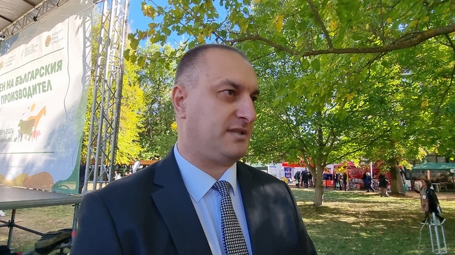 Земеделското министерство въвежда за първа година геномна оценка, каза заместник- министър Деян Стратев в Сливен