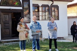 Самоков - Графична база - керамична изложба