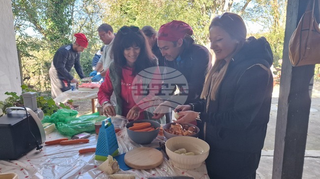 Село Побит камък - празник - Ден на готвача
