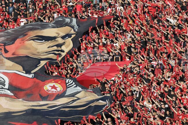 Фондация ЦСКА с дарение по случай Деня на народните будителите