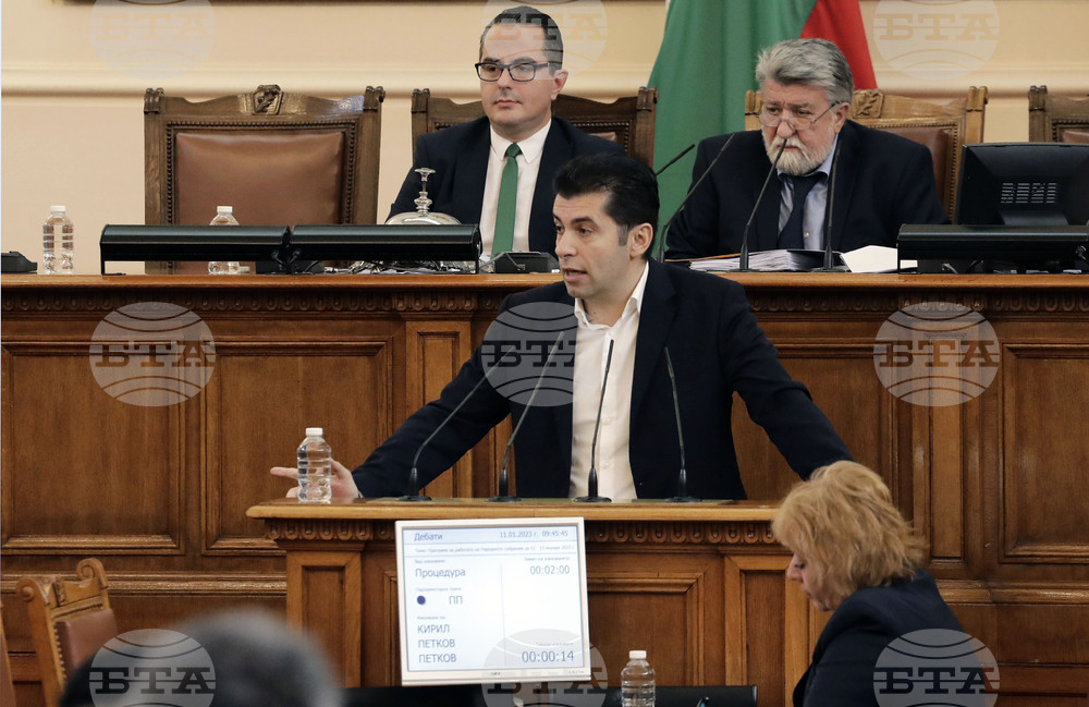 Парламент - заседание - Кирил Петков