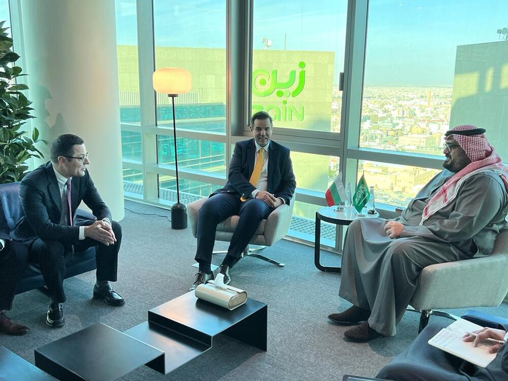 Министър Пулев: Самолетна линия от София до Рияд тръгва от април