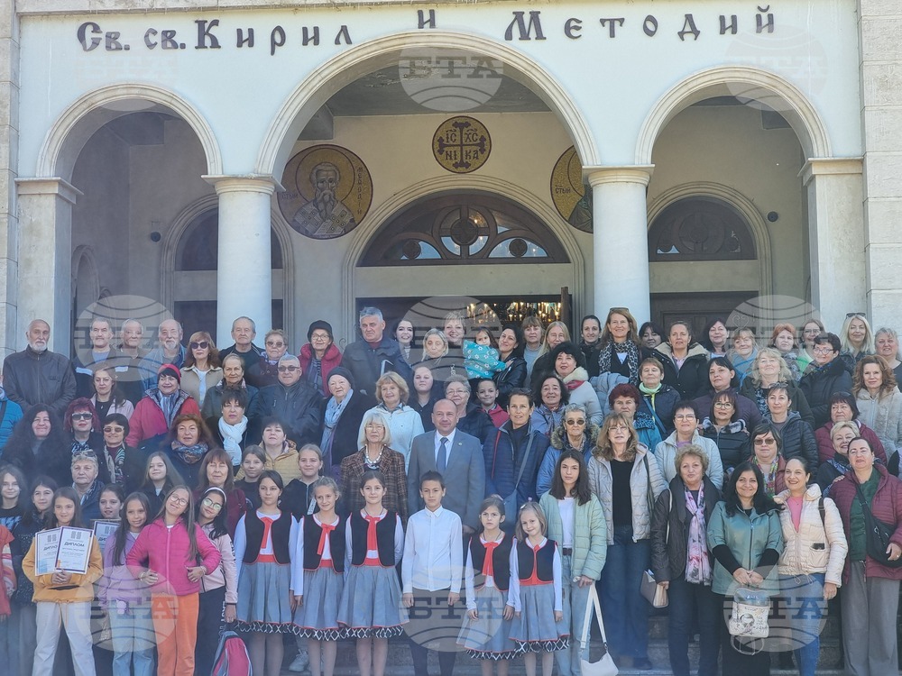 Ловеч - Първи национален хоров фестивал „Панайот и Любомир Пипкови“