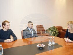 Снимка: Министерство на околната среда и водите - Младите „зелени“ лидери виждат места за отдих край реката и искат да забавят живота в града