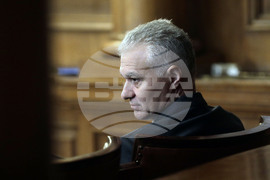 Парламент - заседание - Пламен Тончев 