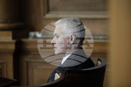 Парламент - заседание - Пламен Тончев 