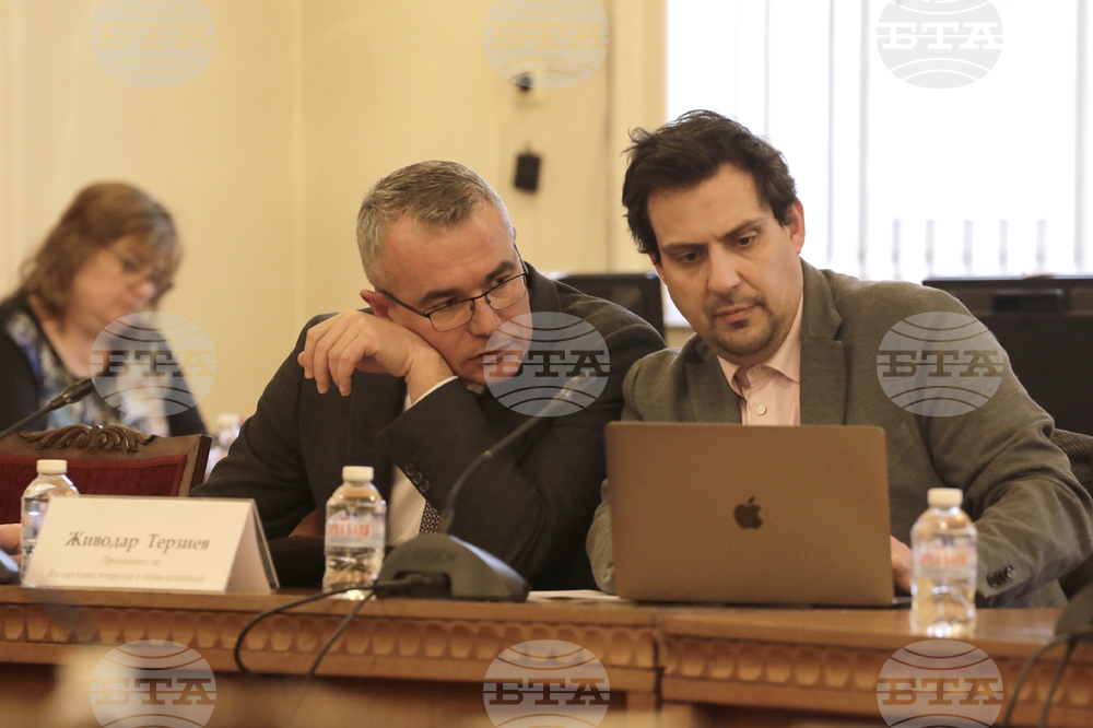 Парламент - Комисия по икономическа политика и иновации