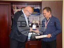 Видин - Кметът д-р Цветан Ценков награди видински гребци, златни медалисти на Европейско първенство