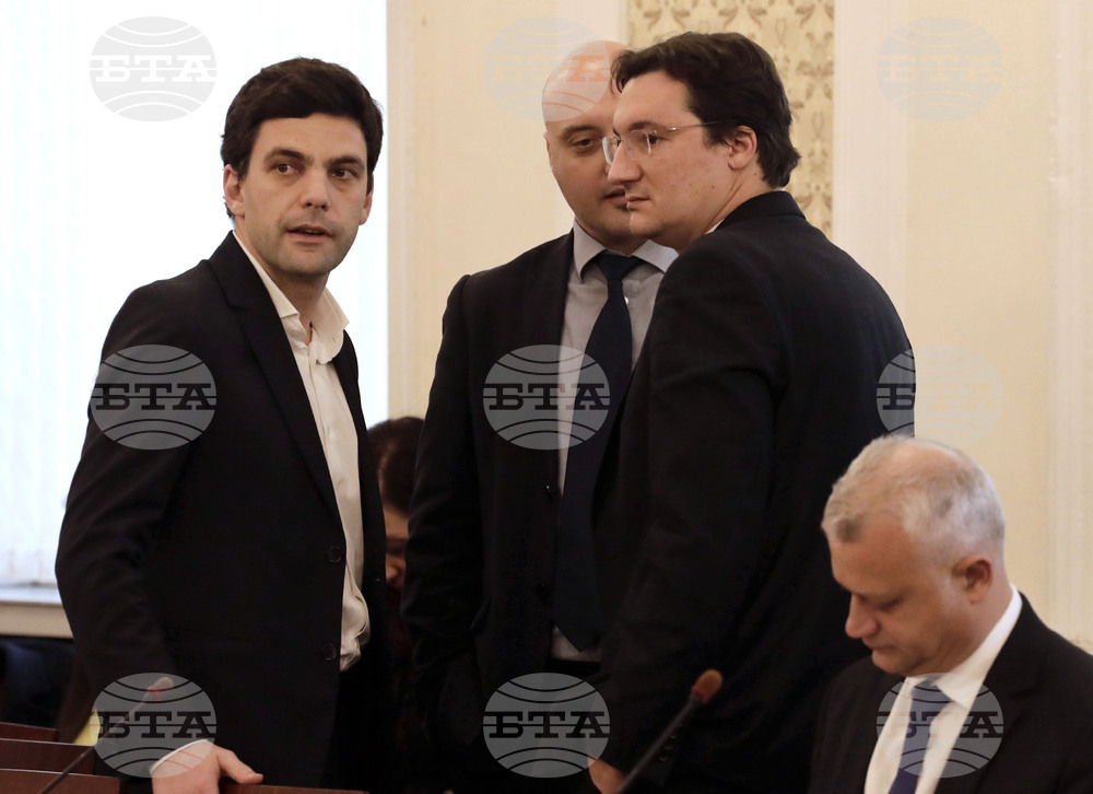 Парламент - Комисия по правни въпроси