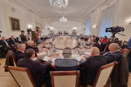 Парламент - Комисия по транспорт и съобщения