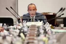 Парламент - Комисия по образованието и науката