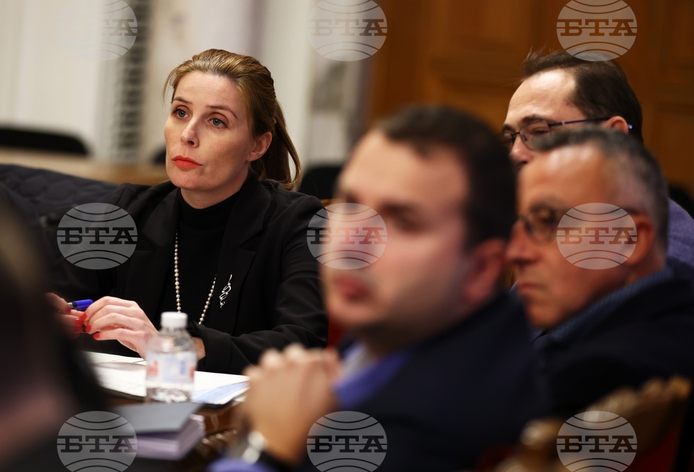 Парламент - Комисия по образованието и науката