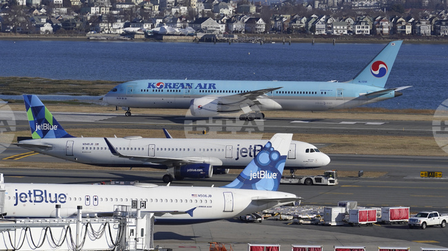 Възобновяват се нормалните разписания на полетите в САЩ