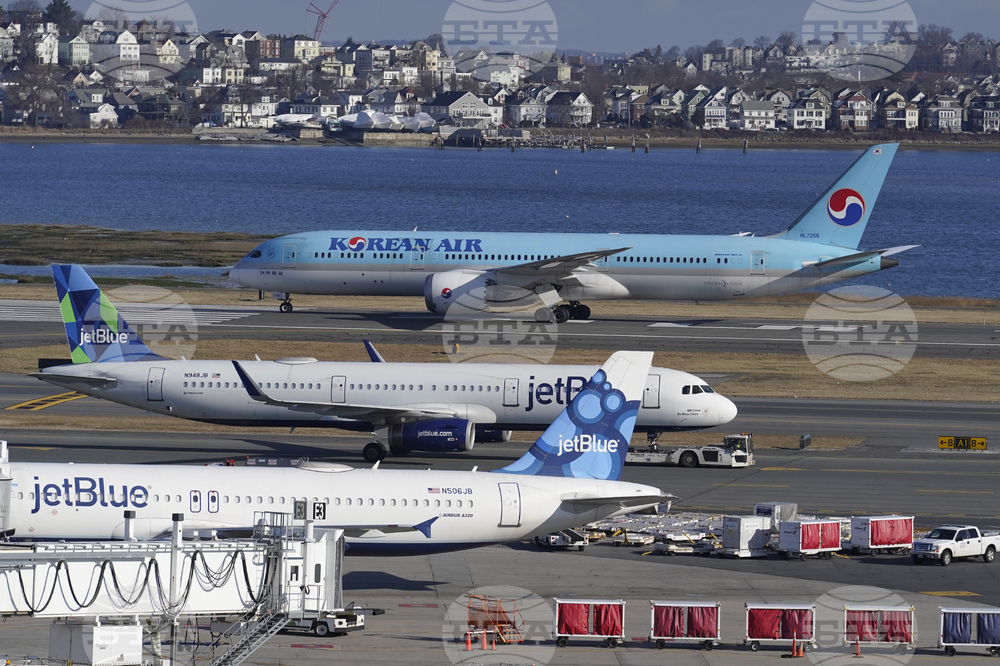 Възобновяват се нормалните разписания на полетите в САЩ