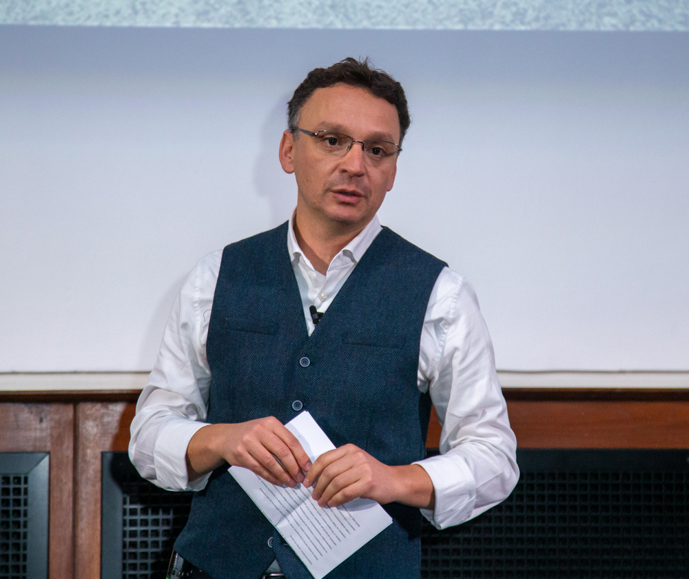 Великобритания - "Кариера и живот в България" - форум