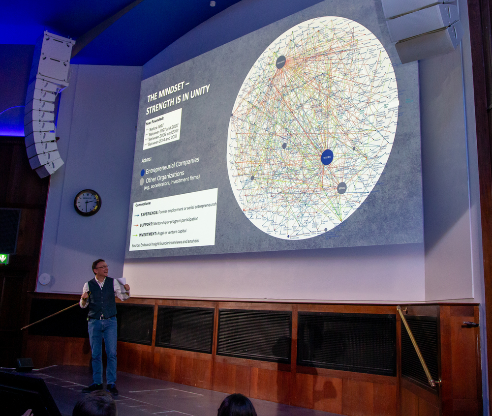 Великобритания - "Кариера и живот в България" - форум