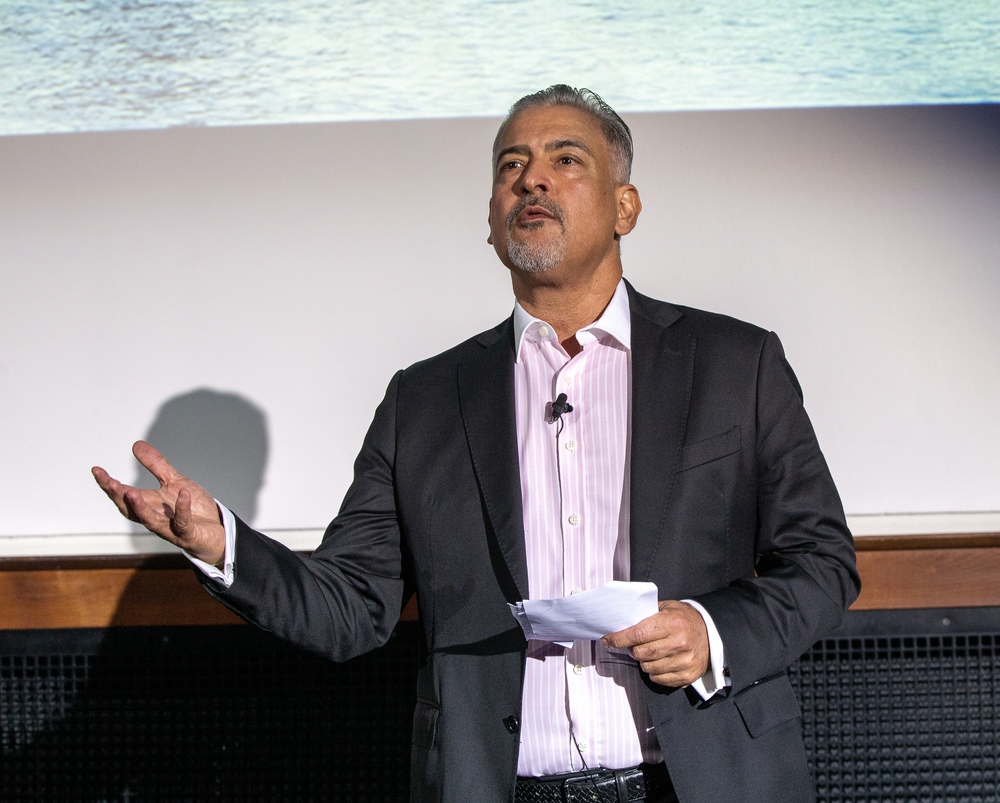 Великобритания - "Кариера и живот в България" - форум