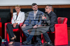 Великобритания - "Кариера и живот в България" - форум