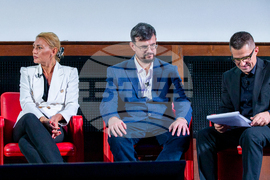 Великобритания - "Кариера и живот в България" - форум