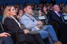 Великобритания - "Кариера и живот в България" - форум