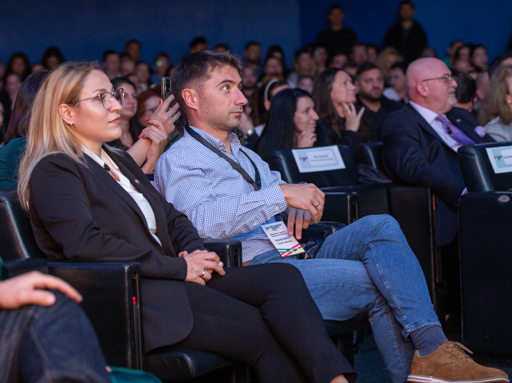 Великобритания - "Кариера и живот в България" - форум