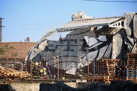 Карнобат - склад - пожар