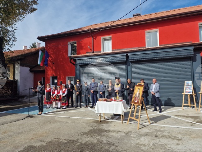 Самоков - Районна служба "Пожарна безопасност и защита на населението" - обновена сграда - откриване